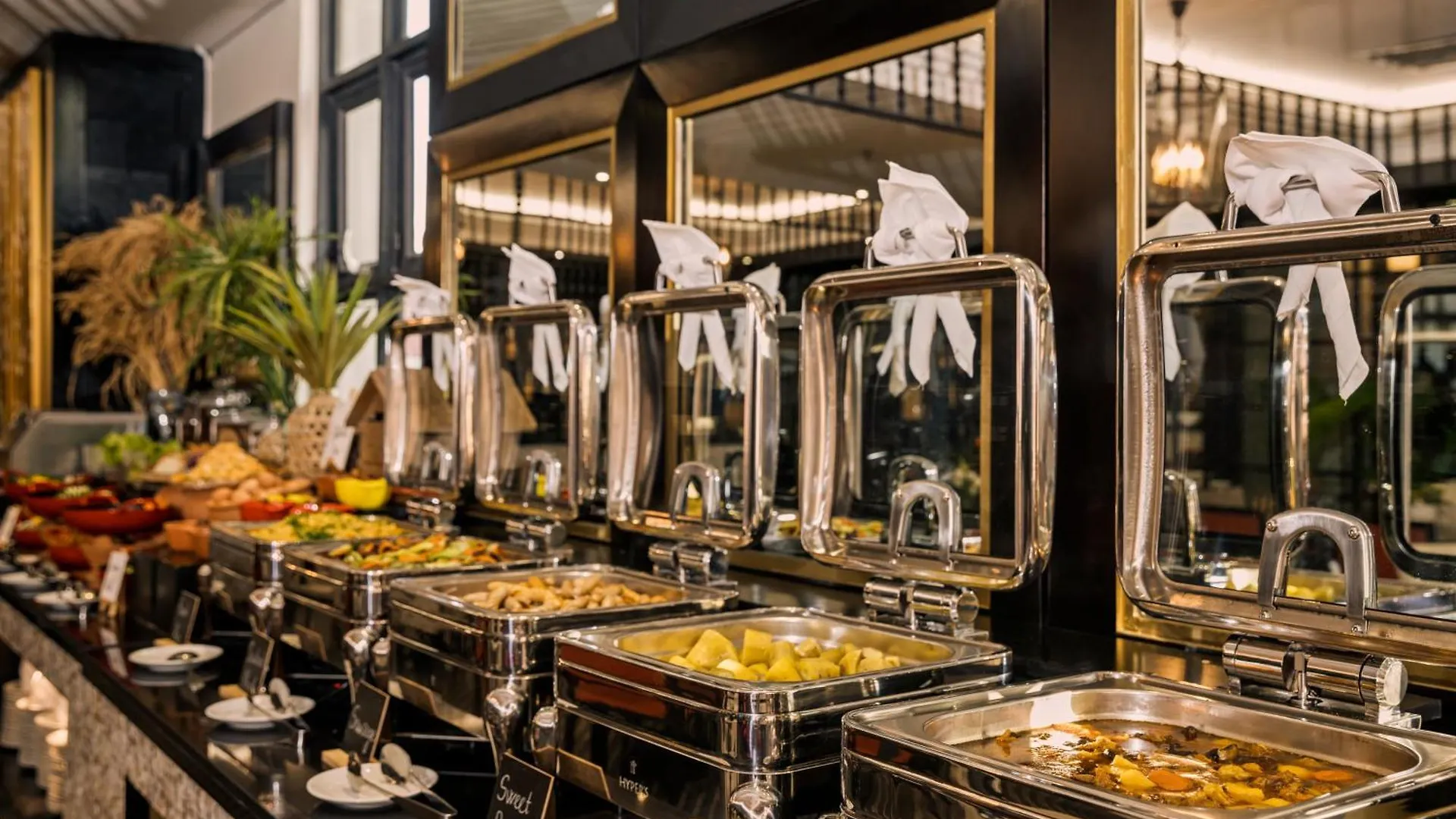Sanouva Da Nang Hotel - Daily Afternoon Tea Inclusive
