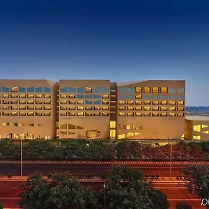 ***** Hotel Vivanta New Delhi, Dwarka Inde